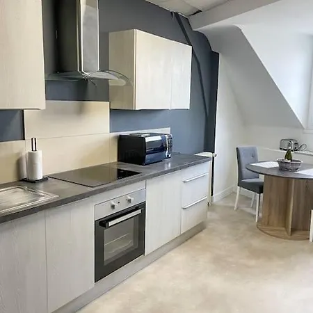 2 Moderne - Centre Lägenhet