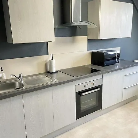 2 Moderne - Centre Lägenhet